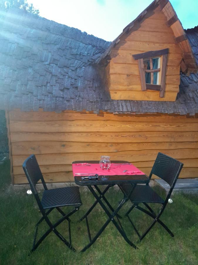 Cabane Enchantee Карпантра Экстерьер фото